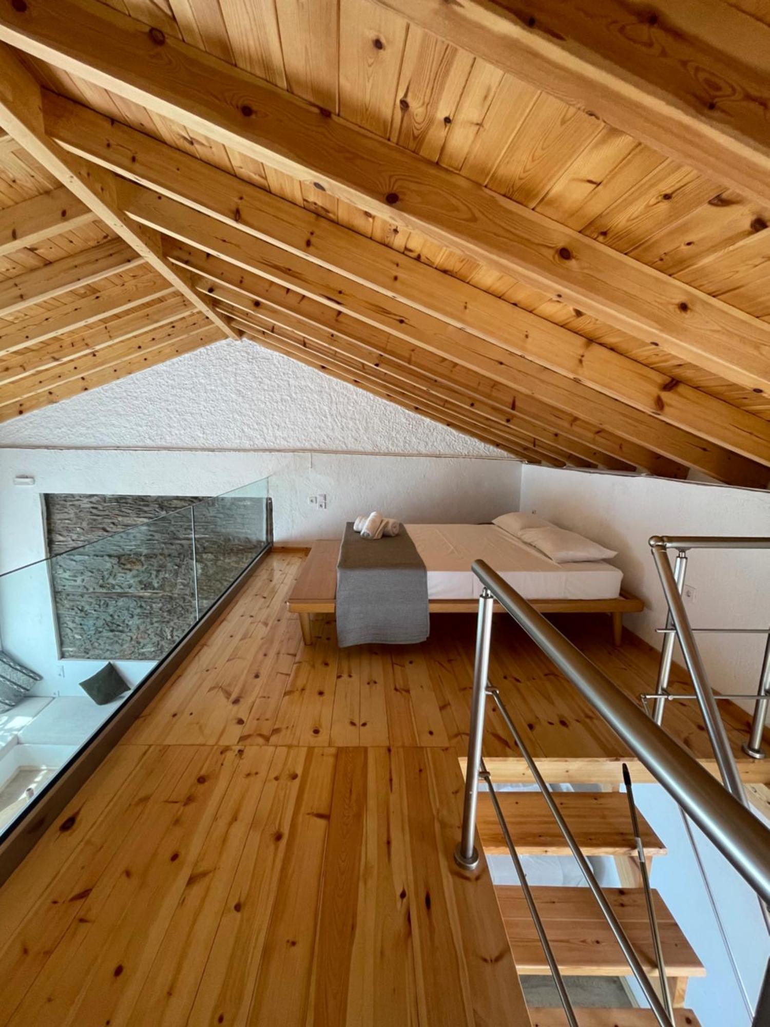 Appartement Michalelis Loft & Cave à Plomari Extérieur photo