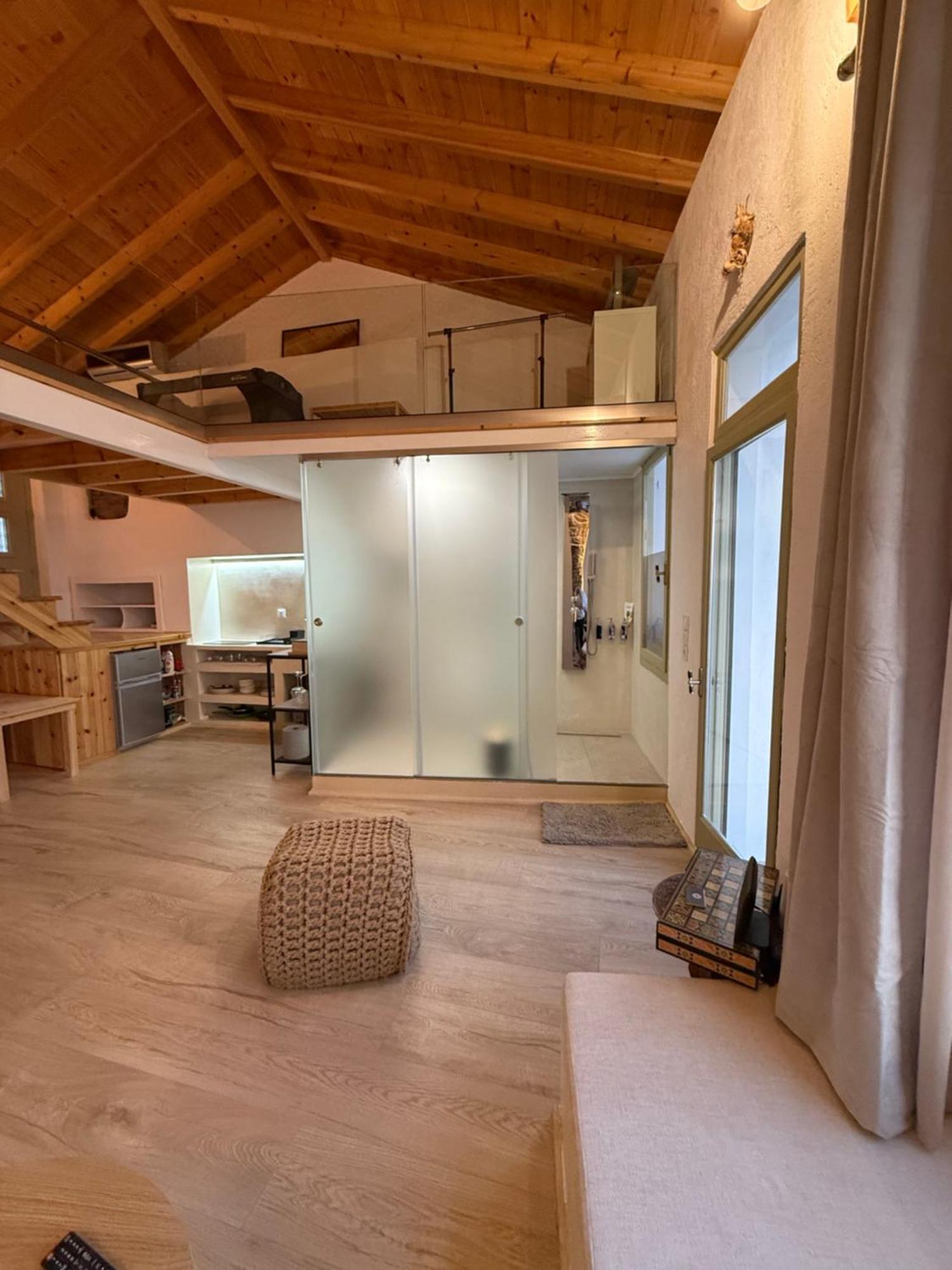 Appartement Michalelis Loft & Cave à Plomari Extérieur photo
